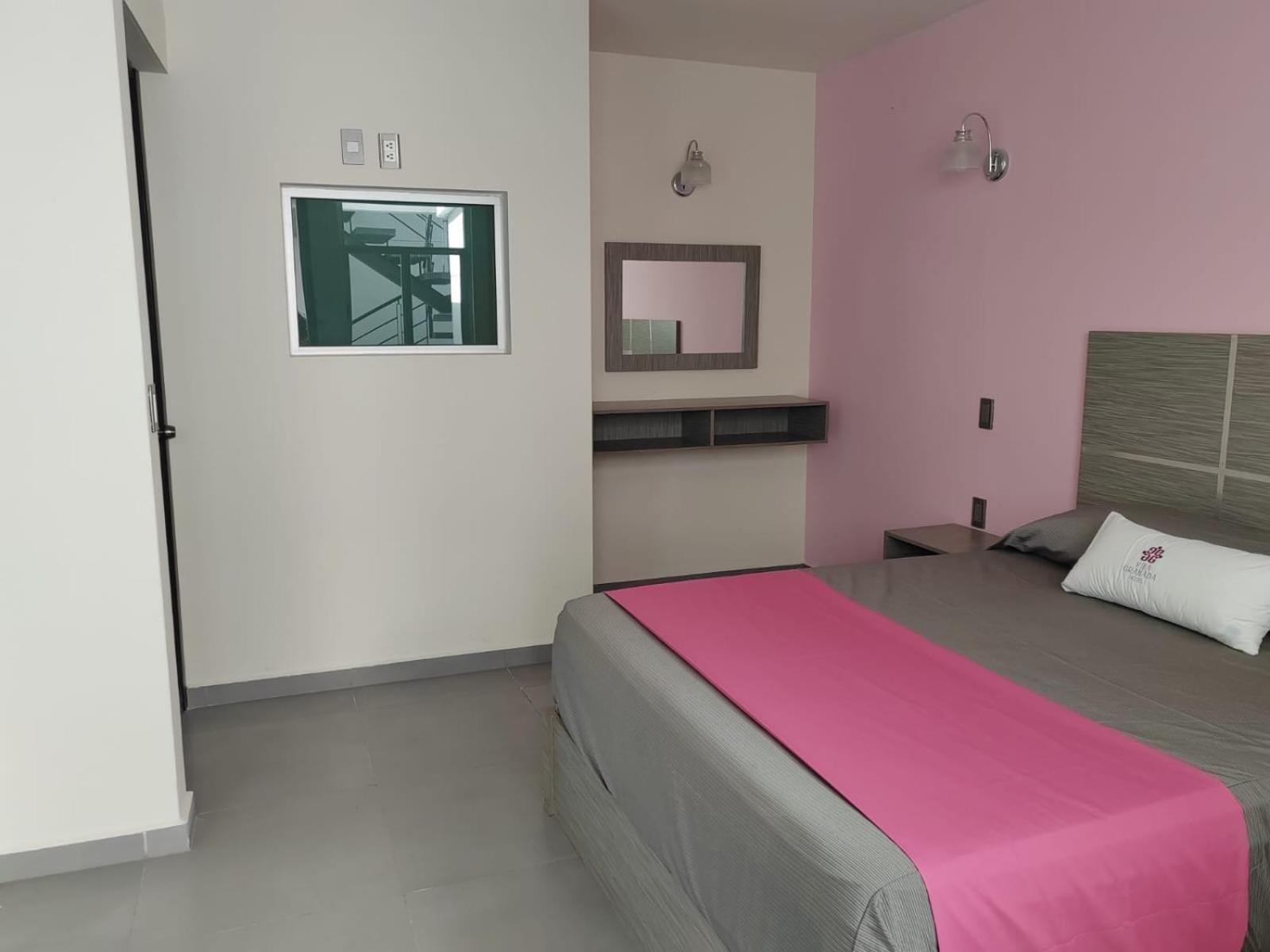 Villa Granada Santa Cruz Tecamac المظهر الخارجي الصورة