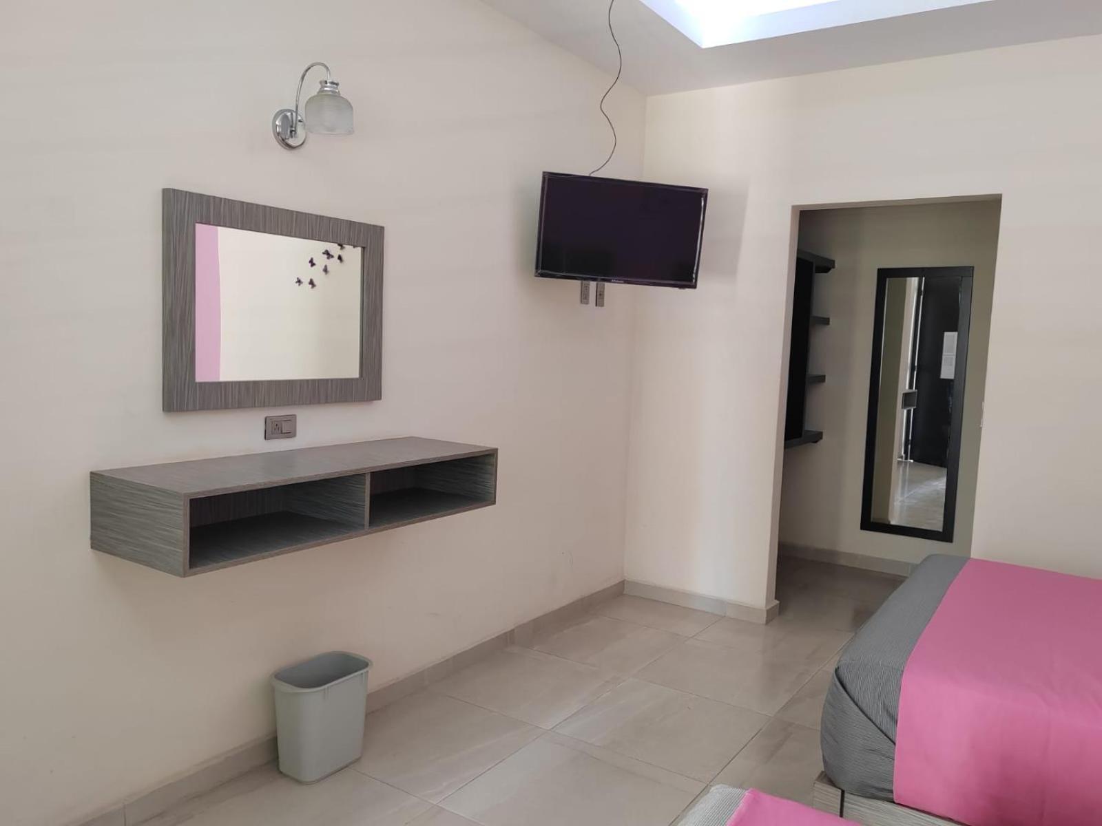 Villa Granada Santa Cruz Tecamac المظهر الخارجي الصورة
